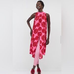 New with tags. New York and company tie back maxi shirt.